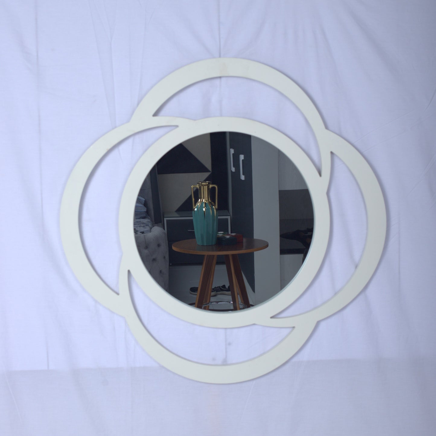 Flow Mirror