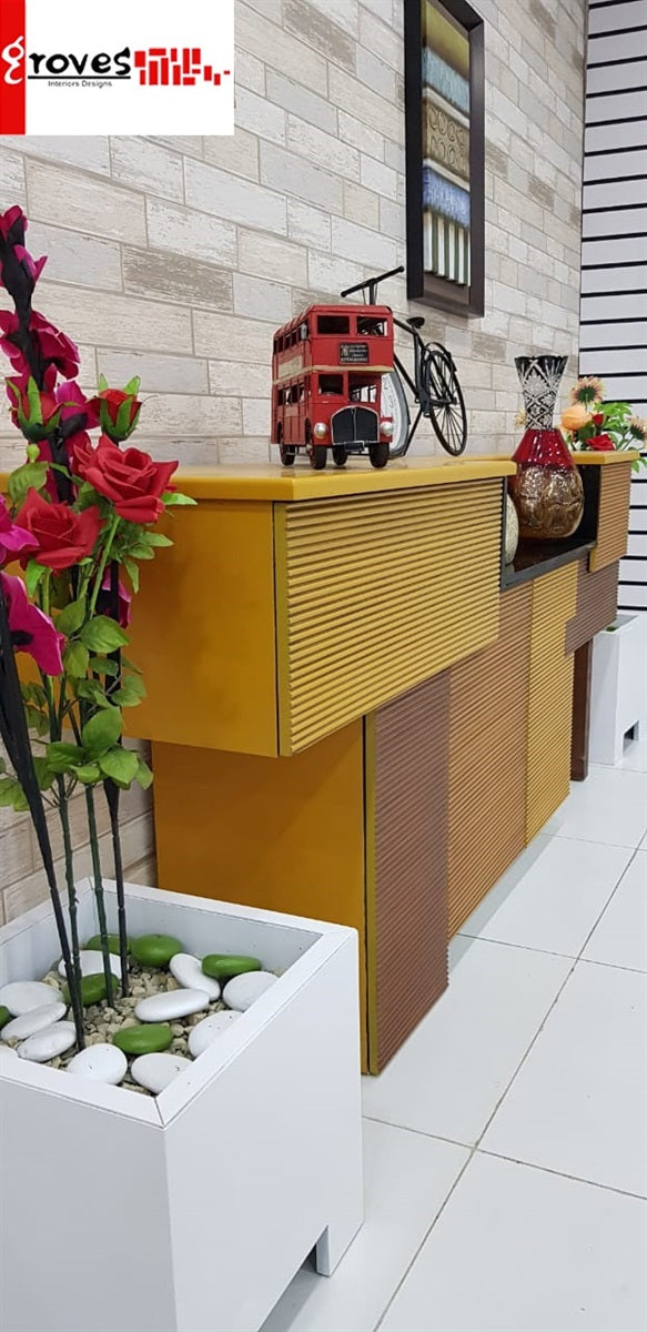 Cubic Console