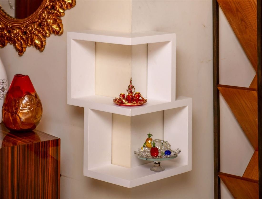 Corner Shelf photo 3