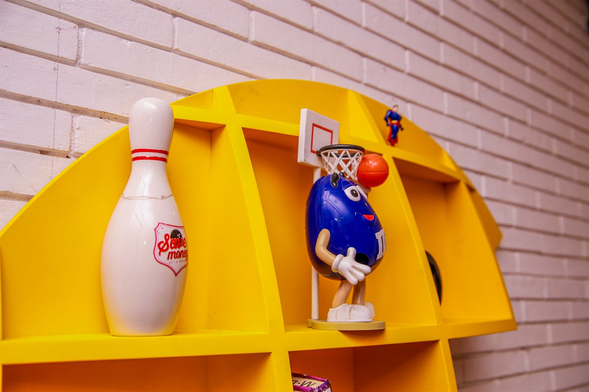Pacman Shelf